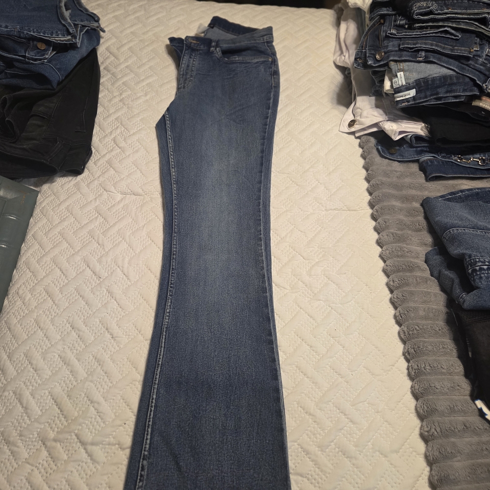 VENUS Flare Leg Blue Jeans